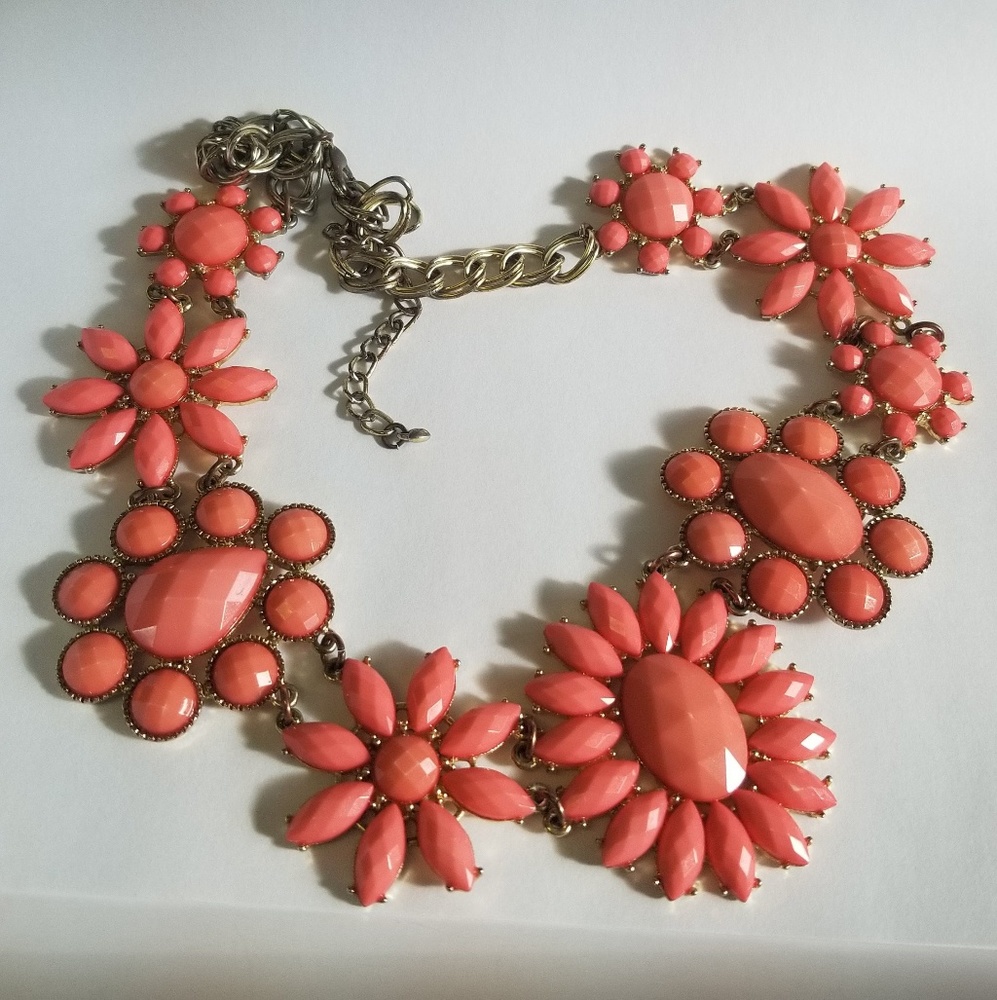 Stone Flower Necklace